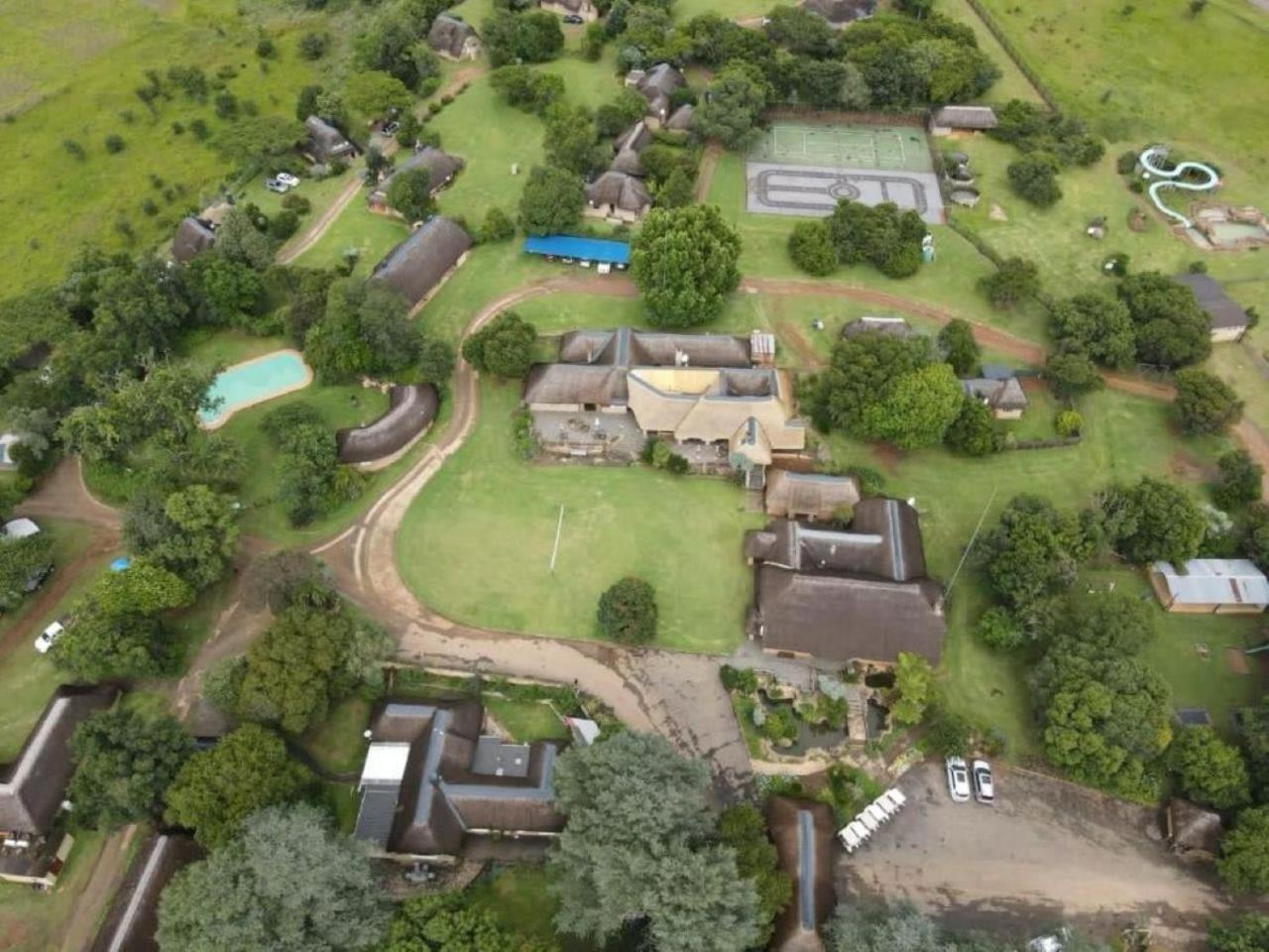 Hlalanathi Drakensberg Resort 伯格维尔 外观 照片